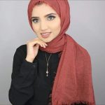 A Practical And Easy Work Hijab Style