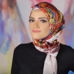 How to wear a triangle hijab step by step?