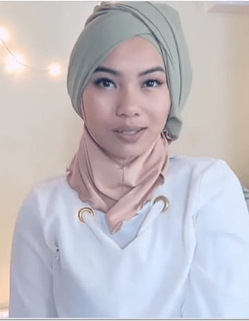 Turban hijab style with neck coverage