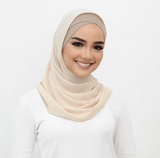 easy hijab tutorial using hijab underscarf