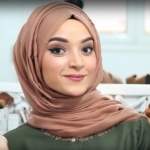 Simple Turkish Hijab Style in 4 Easy Steps