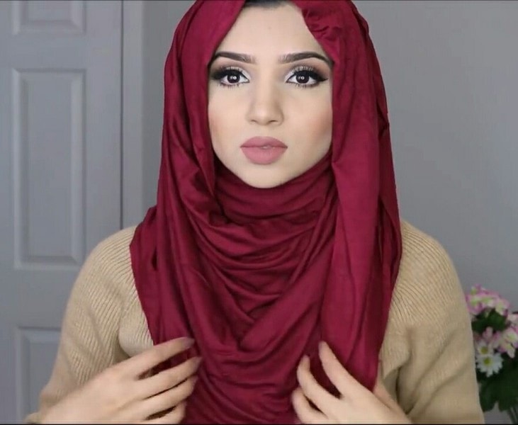 Loose Scarf Hijab Style For A Comfortable Look