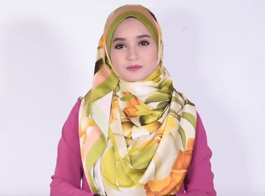 Bring In Some Colors In Your Life With Colorful Hijab