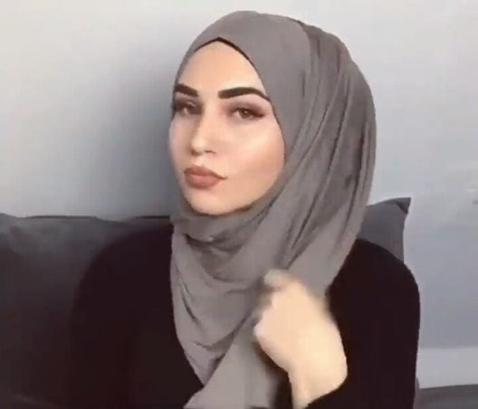 The Quickest & Easiest Way To Learn How To Wear A Jersey Hijab