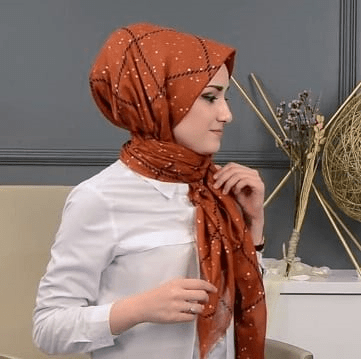The Latest Turkish Hijab Style Simple Very Easy
