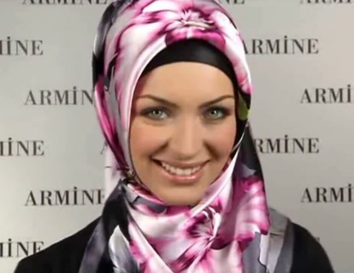 navy and pink shawl