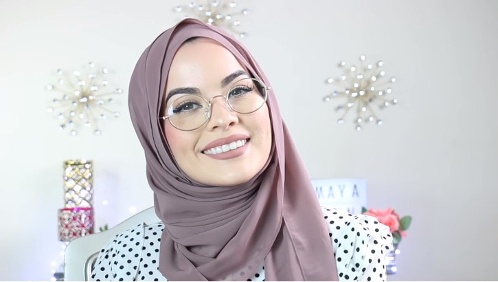 Try This Long Face Hijab Style For A Sweet Look