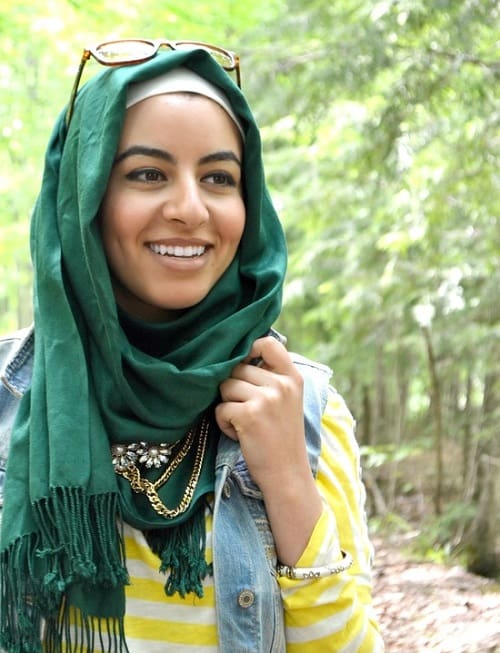 افضل ألوان الحجاب المناسبة للبشرة السمراء