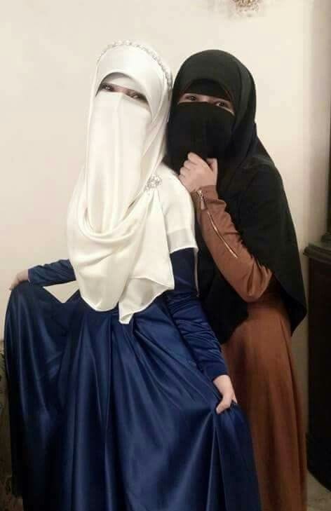  ملابس منقبات